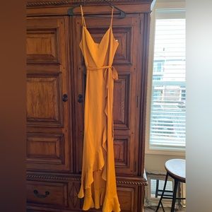 ✨sold✨ Gold/mustard yellow women’s long wrap dress